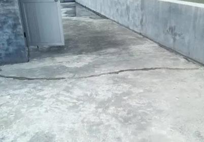 威宁楼顶漏水维修公司分享下如何解决卫生间隐蔽部位漏水的问题?